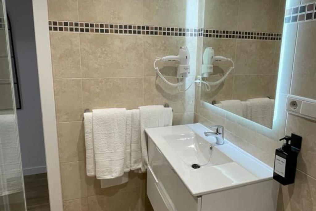 Apartamento Centrico Junto Al Mar Естепона Екстериор снимка